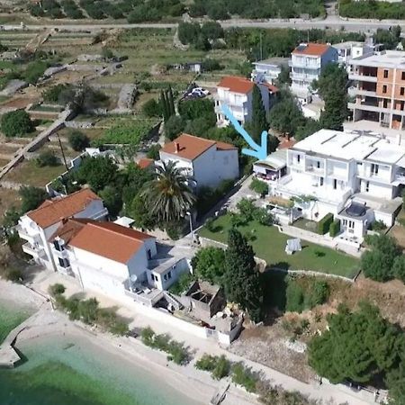 Apartments Mimoza Brist Luaran gambar